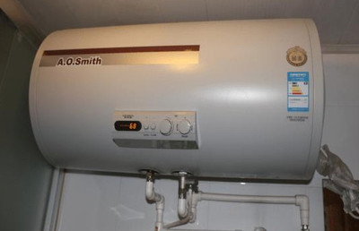 斯密斯燃?xì)鉄崴?高效節(jié)能的現(xiàn)代家庭燃?xì)庠O(shè)備